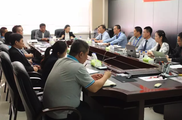 柏明顿管理咨询集团运营总监、资深顾问吴志华老师出席了本次会议