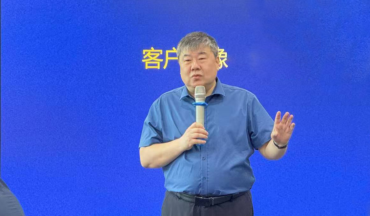 张大霖.jpg